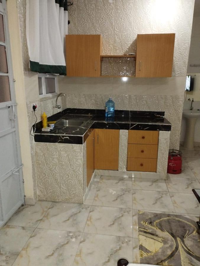 Bed and Breakfast Divine Studio Mombasa Zewnętrze zdjęcie